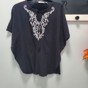 BNWOT D & Co Gauze Blouse